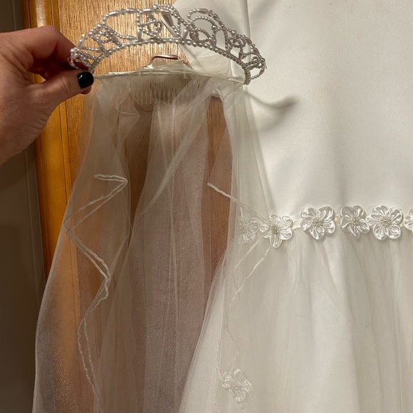 First communion or young girls dress for wedding - Picture 9 of 12